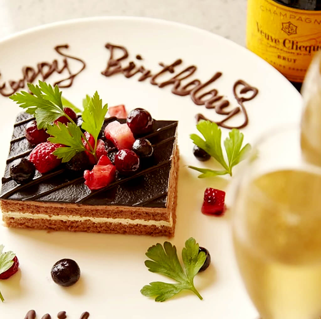 誕生日や記念日などのサプライズにも